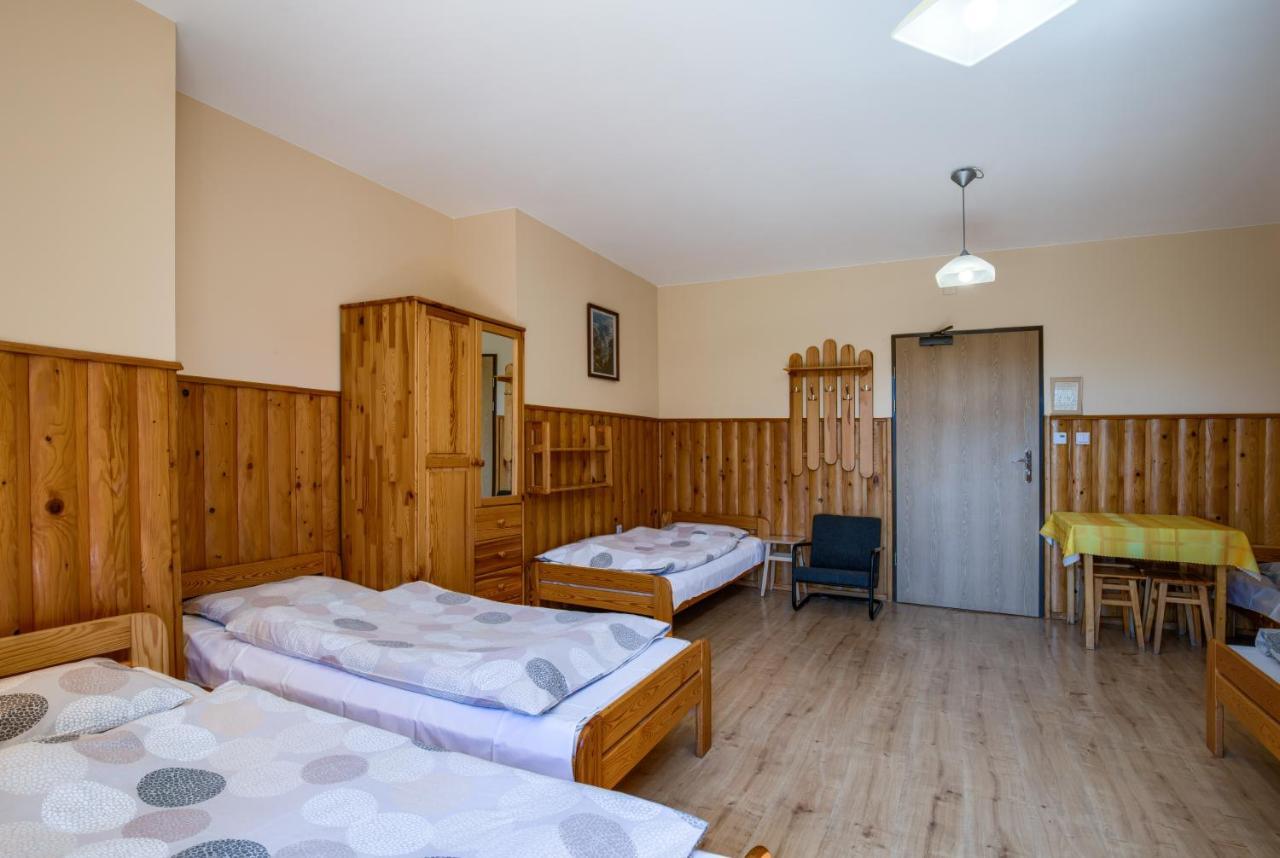 Schronisko Pttk Trzy Korony Panzió Sromowce Niżne Kültér fotó